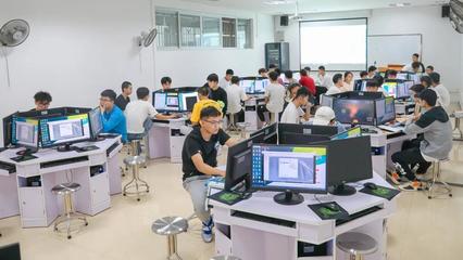 计算机科学与技术系动态 软件开发与维修领域最新进展